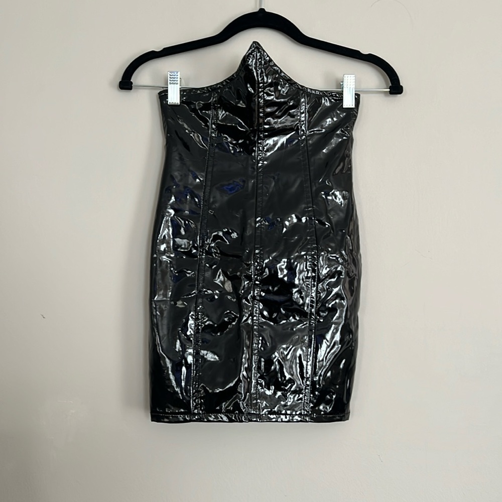 Black skirt that goes up to sternum